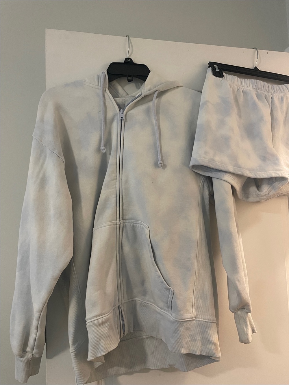 Aritzia TNA Light Tie-Dye Hoodie and Shorts Set